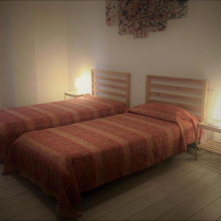 Lazzarella Loft Apartment Napoli Bagian luar foto